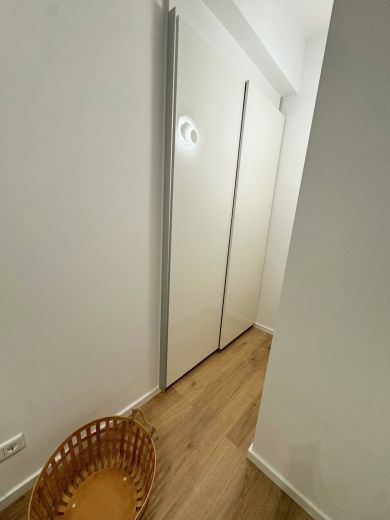 F&uuml;rstenwall: komplett sanierte 2-Zimmer-Wohnung