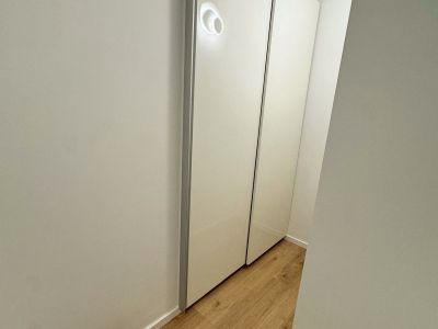 F&uuml;rstenwall: komplett sanierte 2-Zimmer-Wohnung