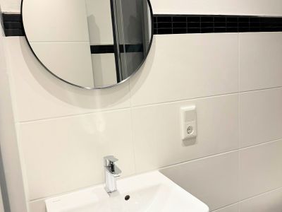 F&uuml;rstenwall: komplett sanierte 2-Zimmer-Wohnung