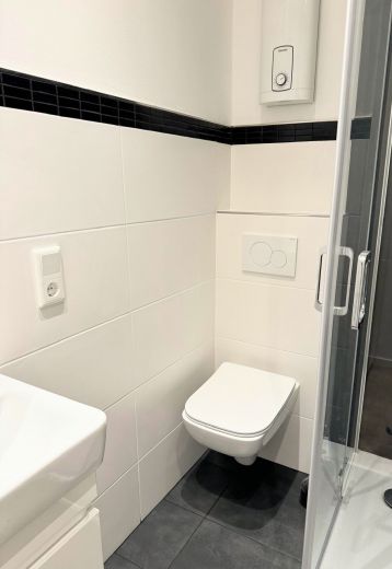 F&uuml;rstenwall: komplett sanierte 2-Zimmer-Wohnung