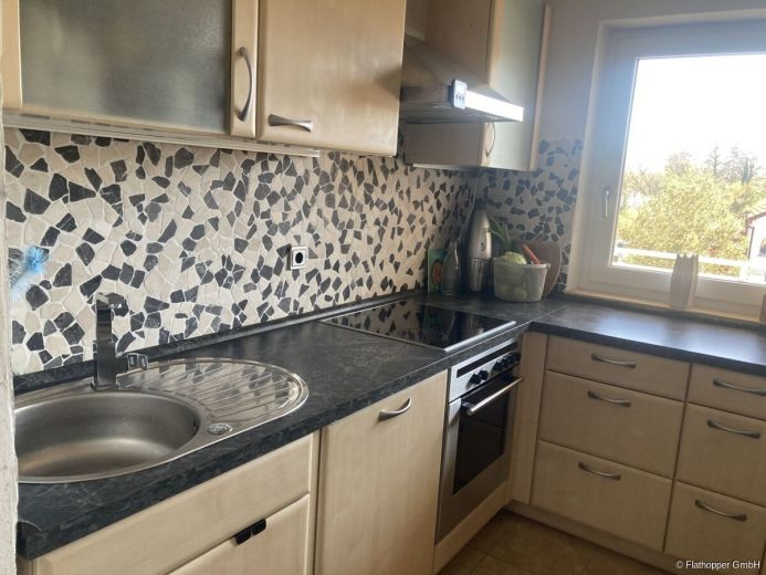 M&ouml;blierte 2-Zimmer-Wohnung mit S&uuml;dbalkon in F&uuml;rstenfeldbruck