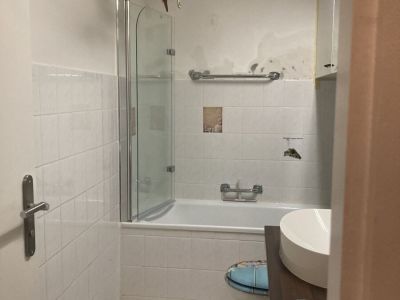 M&ouml;blierte 2-Zimmer-Wohnung mit S&uuml;dbalkon in F&uuml;rstenfeldbruck