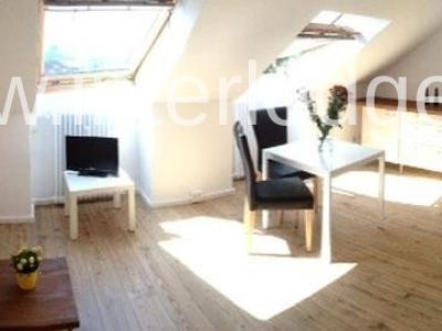 INTERLODGE Solingen: Komplett m&ouml;bliertes und komplett ausgestattetes, schickes Dachgescho&szlig;-Apartment