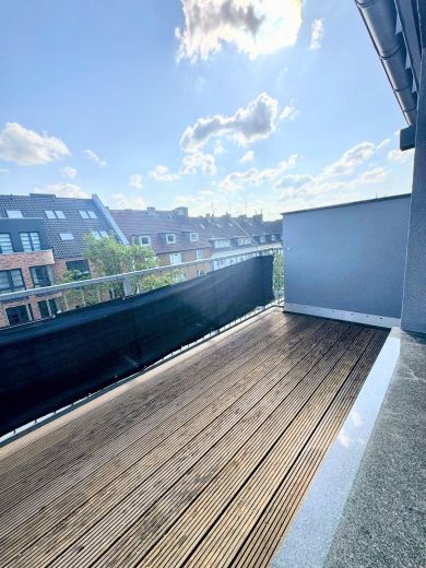 F&uuml;rstenwall: 2,5-Zimmer-Maisonette-Wohnung mit Dachterrasse