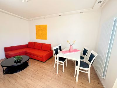 F&uuml;rstenwall: 3-Zimmer-Maisonette-Wohnung mit Dachterrasse
