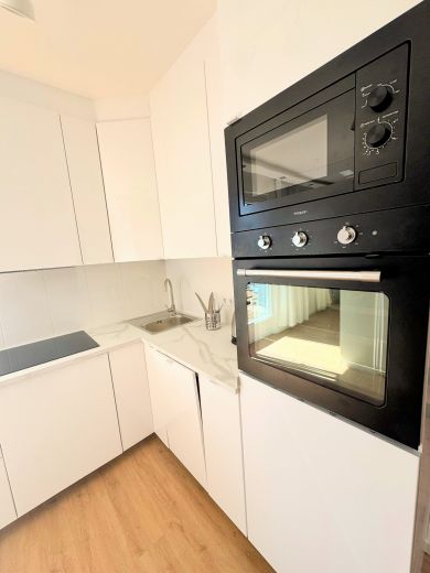F&uuml;rstenwall: 3-Zimmer-Maisonette-Wohnung mit Dachterrasse