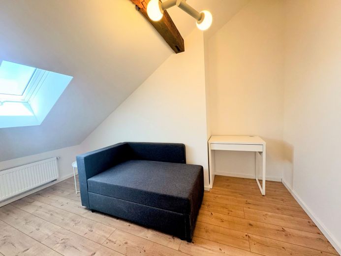 F&uuml;rstenwall: 3-Zimmer-Maisonette-Wohnung mit Dachterrasse