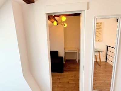 F&uuml;rstenwall: 3-Zimmer-Maisonette-Wohnung mit Dachterrasse