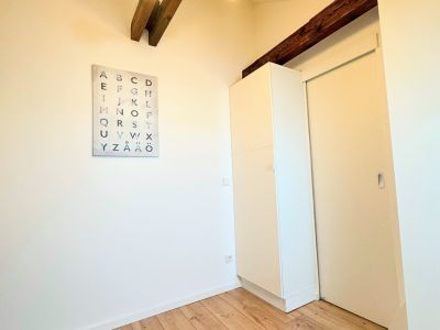 F&uuml;rstenwall: 3-Zimmer-Maisonette-Wohnung mit Dachterrasse