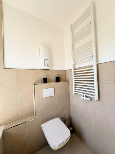 F&uuml;rstenwall: 3-Zimmer-Maisonette-Wohnung mit Dachterrasse