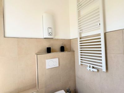 F&uuml;rstenwall: 3-Zimmer-Maisonette-Wohnung mit Dachterrasse