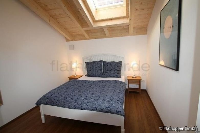 M&ouml;blierte Neubauwohnung mit 2 Zimmern und Balkon - N&auml;he Tuntenhausen