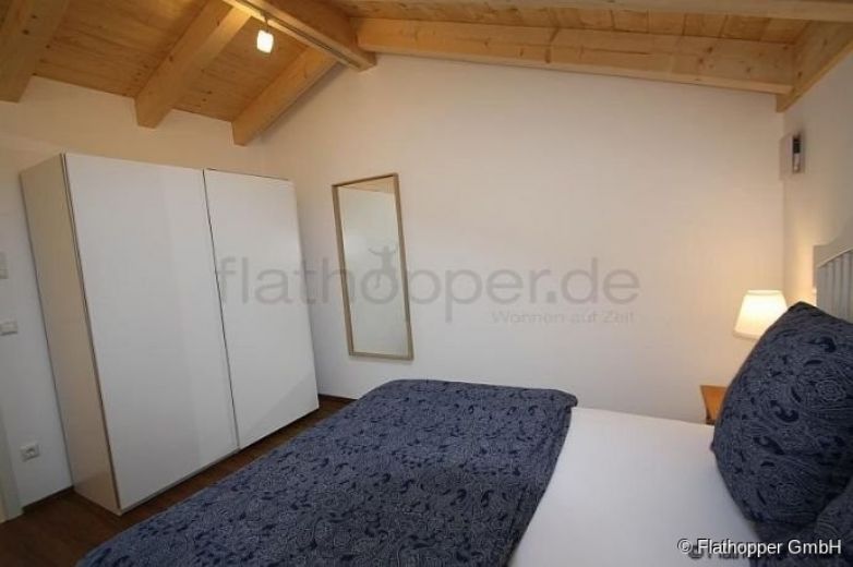 M&ouml;blierte Neubauwohnung mit 2 Zimmern und Balkon - N&auml;he Tuntenhausen