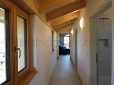 M&ouml;blierte Neubauwohnung mit 2 Zimmern und Balkon - N&auml;he Tuntenhausen