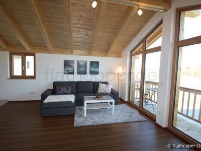 M&ouml;blierte Neubauwohnung mit 2 Zimmern und Balkon - N&auml;he Tuntenhausen