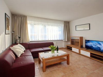 Ideal f&uuml;r Monteure: Moderne 3-Raum-Wohnung mit zwei Schlafzimmern (4-5 Personen) N&auml;he Moers,  VDSL 100 aktiv
