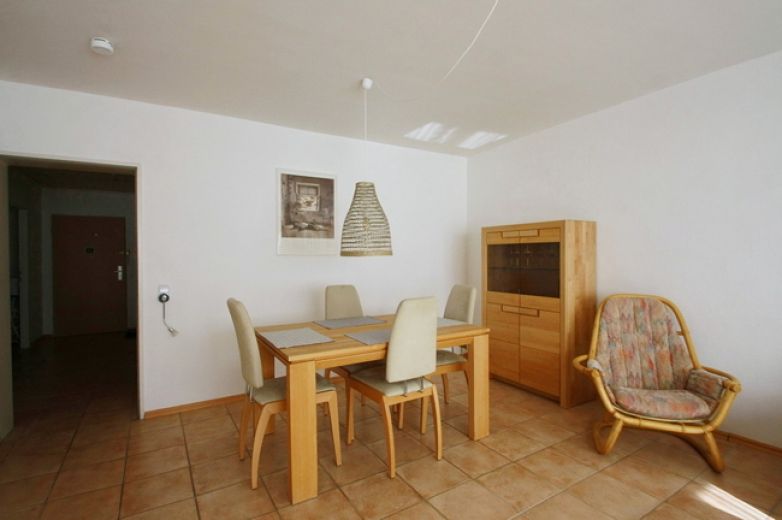 Ideal f&uuml;r Monteure: Moderne 3-Raum-Wohnung mit zwei Schlafzimmern (4-5 Personen) N&auml;he Moers,  VDSL 100 aktiv