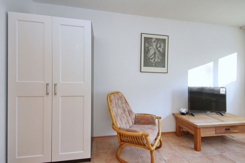 Ideal f&uuml;r Firmen oder Familien: Moderne 3-Raum-Wohnung mit zwei Schlafzimmern N&auml;he Moers,  VDSL 100 aktiv