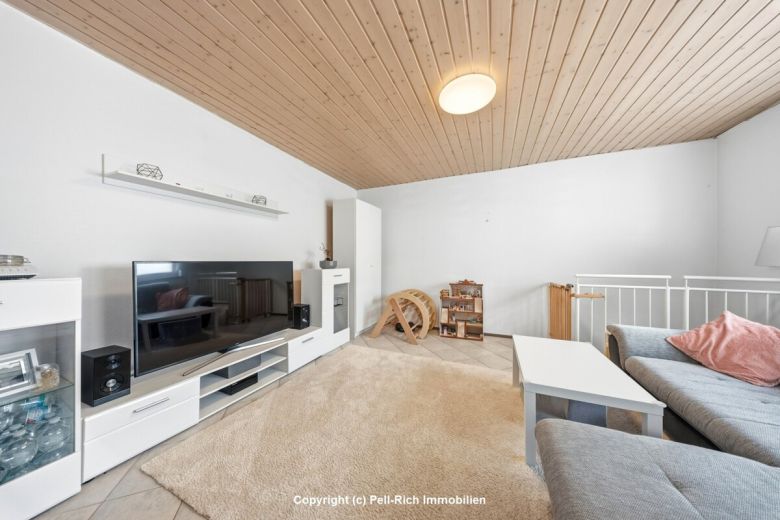 LIEBLINGSORT: Gem&uuml;tliche 3,5-Zimmer-Wohnung mit Hobbyraum und eigenem Garten in R&uuml;lzheim zum Kauf