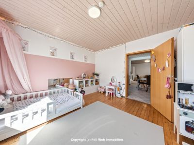 LIEBLINGSORT: Gem&uuml;tliche 3,5-Zimmer-Wohnung mit Hobbyraum und eigenem Garten in R&uuml;lzheim zum Kauf