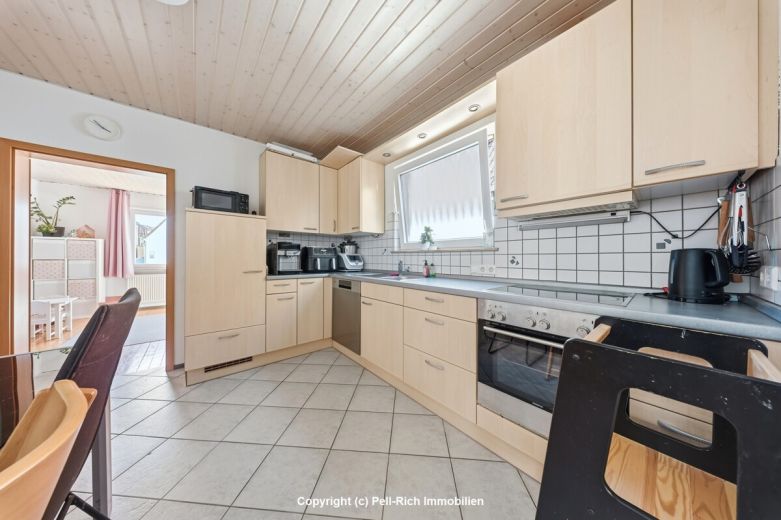 LIEBLINGSORT: Gem&uuml;tliche 3,5-Zimmer-Wohnung mit Hobbyraum und eigenem Garten in R&uuml;lzheim zum Kauf