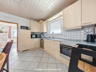 LIEBLINGSORT: Gem&uuml;tliche 3,5-Zimmer-Wohnung mit Hobbyraum und eigenem Garten in R&uuml;lzheim zum Kauf