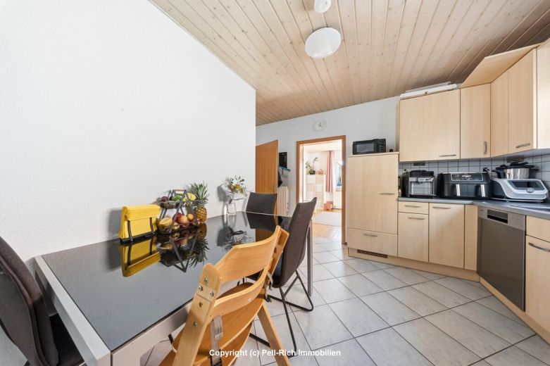 LIEBLINGSORT: Gem&uuml;tliche 3,5-Zimmer-Wohnung mit Hobbyraum und eigenem Garten in R&uuml;lzheim zum Kauf