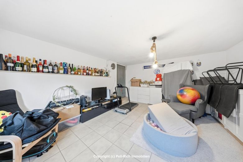 LIEBLINGSORT: Gem&uuml;tliche 3,5-Zimmer-Wohnung mit Hobbyraum und eigenem Garten in R&uuml;lzheim zum Kauf