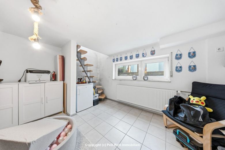 LIEBLINGSORT: Gem&uuml;tliche 3,5-Zimmer-Wohnung mit Hobbyraum und eigenem Garten in R&uuml;lzheim zum Kauf