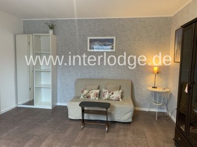 INTERLODGE Meerbusch: Helle, komplett m&ouml;blierte Dachgescho&szlig;wohnung