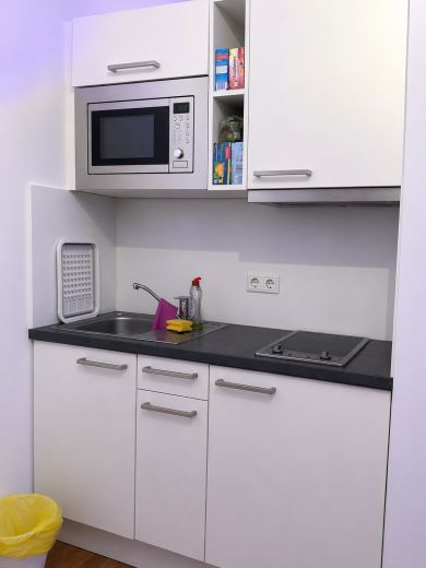 M&ouml;bliertes Studio Sch&ouml;neberg (01.05&ndash;31.05)