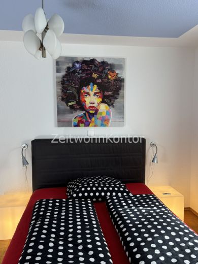 Schick modern, Balkon und WLAN, ruhige Lage, gute Anbindung!