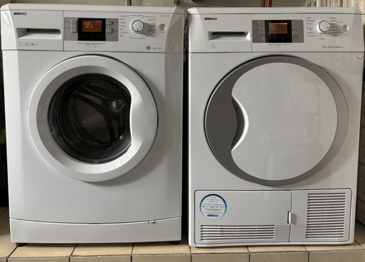 Schick modern, Balkon und WLAN, ruhige Lage, gute Anbindung!