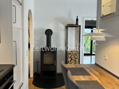 Schick modern, Balkon und WLAN, ruhige Lage, gute Anbindung!