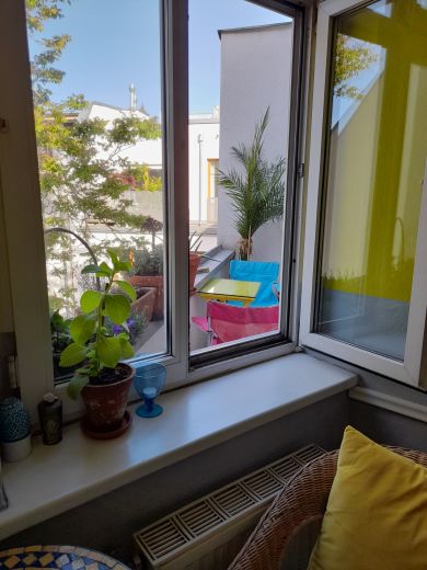 M&ouml;blierte Wohnung f&uuml;r 3 Monate zu vermieten- Furnished apartment to let for 3 months