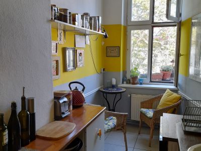 M&ouml;blierte Wohnung f&uuml;r 3 Monate zu vermieten- Furnished apartment to let for 3 months