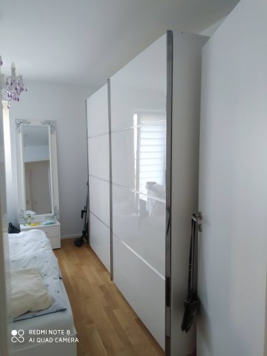 Moebelierte 2 Zimmer Wohnung mit Terasse