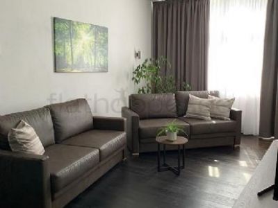 Zentral gelegene 2-Zimmer-Wohnung mit kleiner Terrasse und Parkplatz in Prien - Landkreis Rosenheim