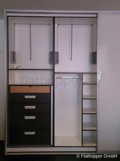 Zentral gelegene 2-Zimmer-Wohnung mit kleiner Terrasse und Parkplatz in Prien - Landkreis Rosenheim