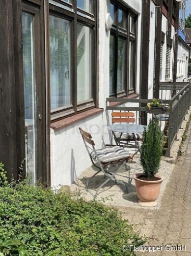 Zentral gelegene 2-Zimmer-Wohnung mit kleiner Terrasse und Parkplatz in Prien - Landkreis Rosenheim