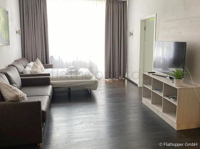 Zentral gelegene 2-Zimmer-Wohnung mit kleiner Terrasse und Parkplatz in Prien - Landkreis Rosenheim
