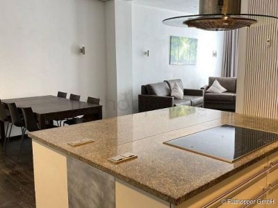 Zentral gelegene 2-Zimmer-Wohnung mit kleiner Terrasse und Parkplatz in Prien - Landkreis Rosenheim