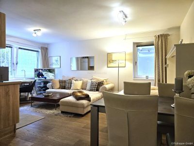 Helles Souterrain-Apartment in einer eleganten Neubauvilla mit Garten in M&uuml;nchen - Sendling