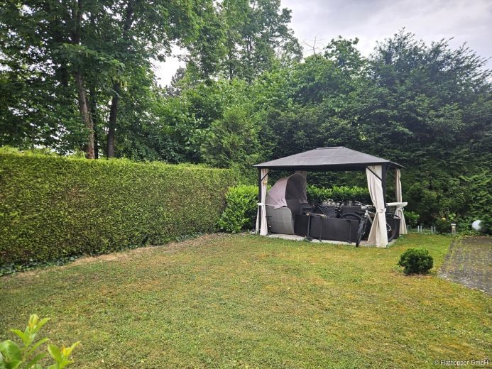 Helles Souterrain-Apartment in einer eleganten Neubauvilla mit Garten in M&uuml;nchen - Sendling