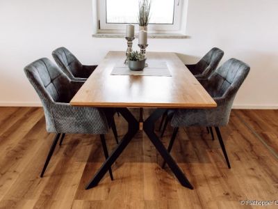 M&ouml;blierte 3-Zimmer-Dachgeschoss-Wohnung in S&ouml;llhuben / Ortsgemeinde Riedering