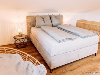 M&ouml;blierte 3-Zimmer-Dachgeschoss-Wohnung in S&ouml;llhuben / Ortsgemeinde Riedering