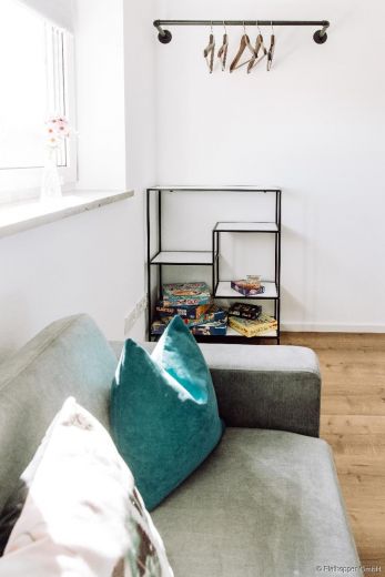 M&ouml;blierte 3-Zimmer-Dachgeschoss-Wohnung in S&ouml;llhuben / Ortsgemeinde Riedering