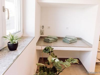 M&ouml;blierte 3-Zimmer-Dachgeschoss-Wohnung in S&ouml;llhuben / Ortsgemeinde Riedering