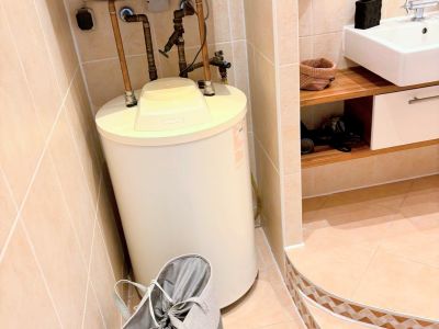 Stylische 3,5-Zimmer-Wohnung mit Sonnenterrasse und Stellplatz