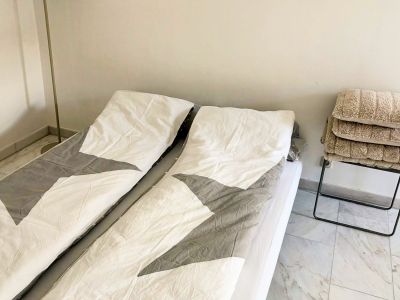 Stylische 3,5-Zimmer-Wohnung mit Sonnenterrasse und Stellplatz